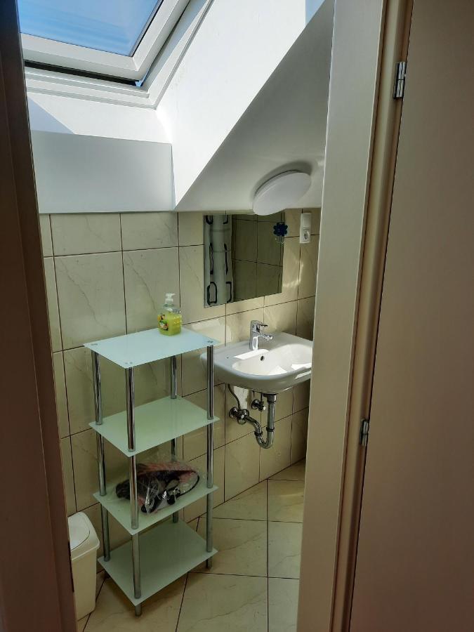 Appartement Apartma Smid à Škofja Loka Extérieur photo